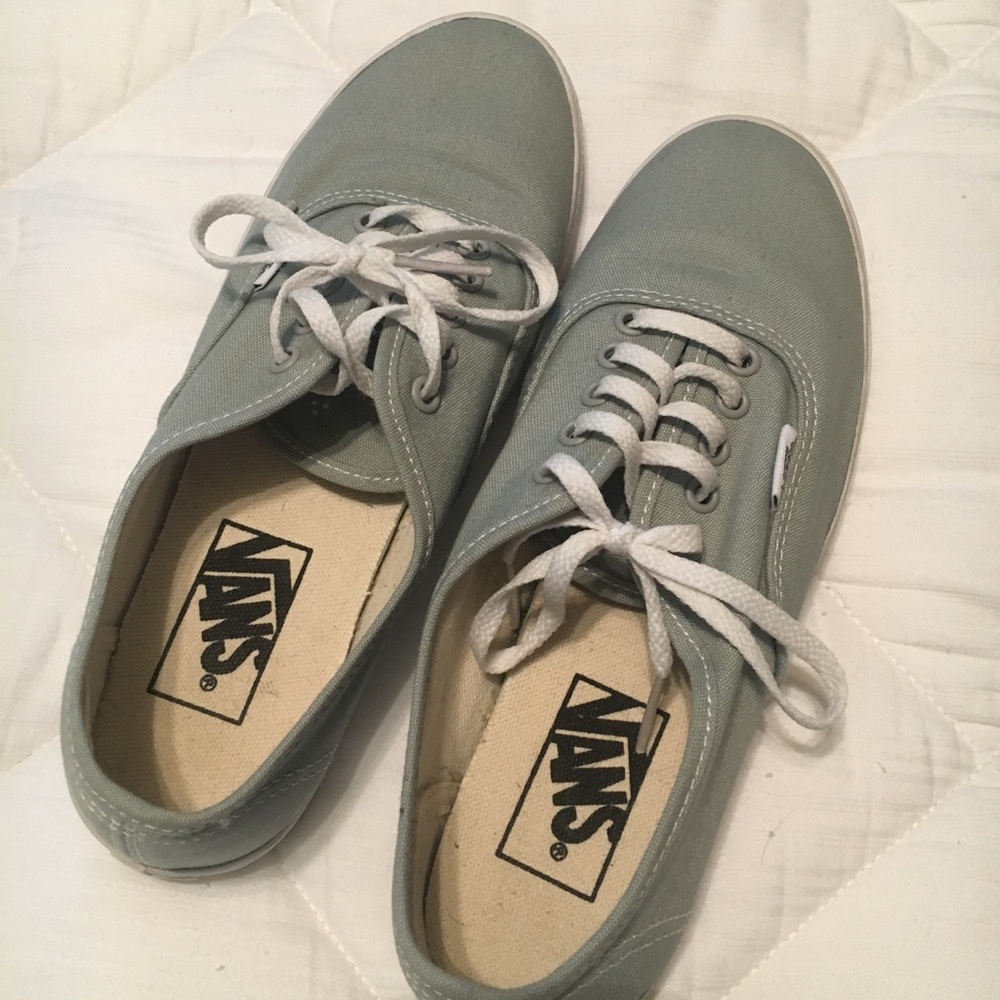 grey lace up vans